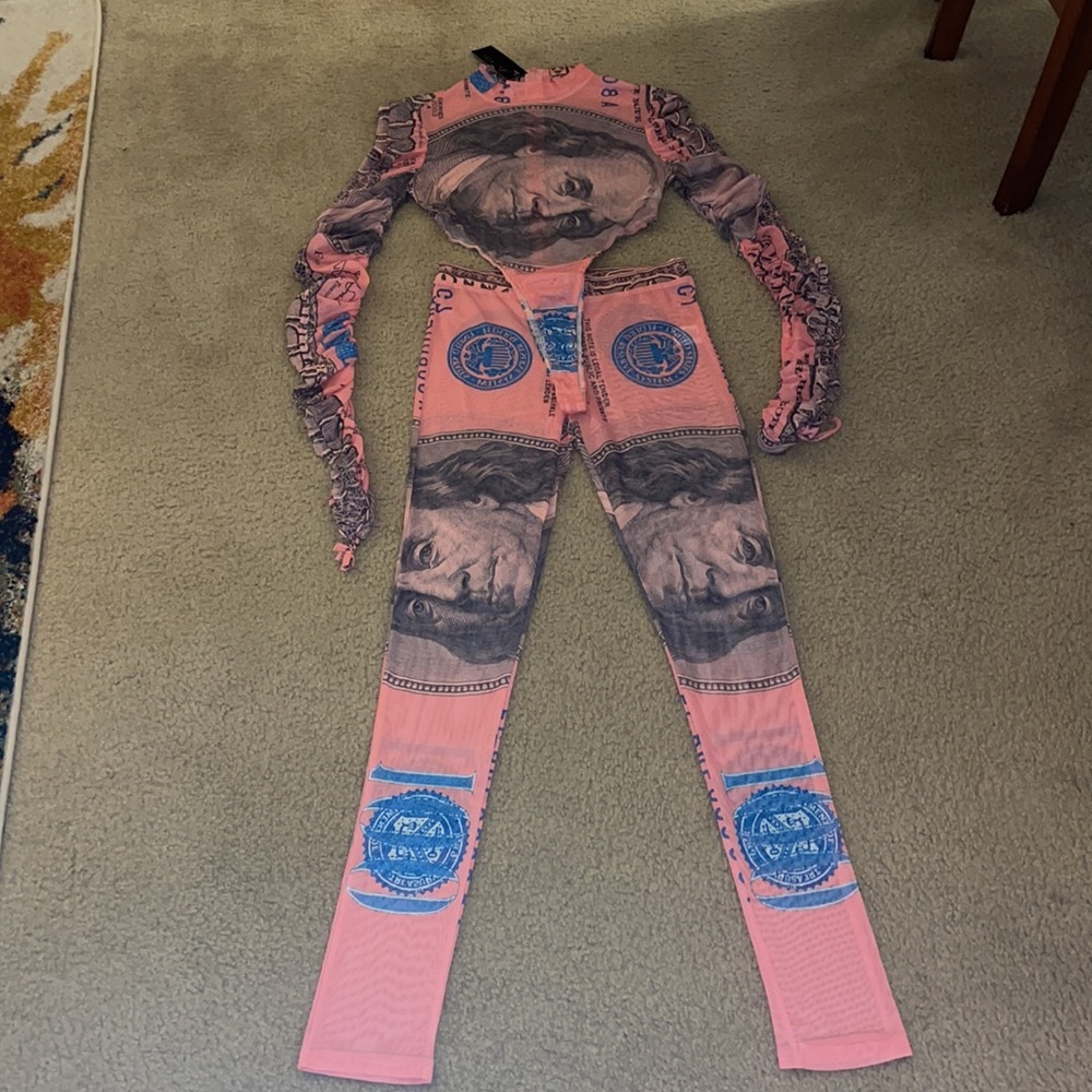 Pink Mesh Money Pant Set - Picture 7 of 9